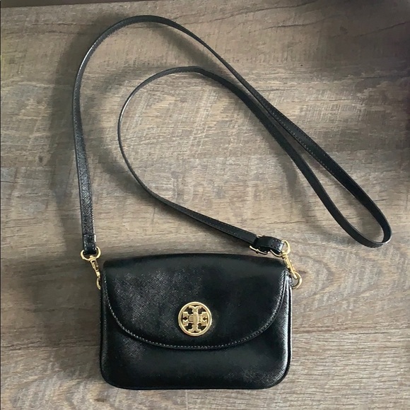 Tory Burch Handbags - Tory Burch purse 🖤